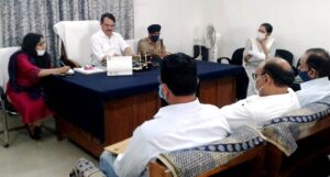 प्रत्येक गांव में आयोजित किए जाएंगे जागरूकता शिविर : अशोक