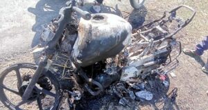 ससुराल आए युवक की बाइक जलकर राख