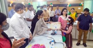 अमर शहीदों की वीर गाथा को जीवन में उतारें छात्र : डीएम