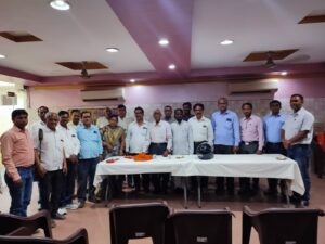 आजमगढ़: “झुकाकर सर तेरी मोहब्बत का एहतेराम करते हैं”    तमसा काव्य मंच का होली मिलन समारोह