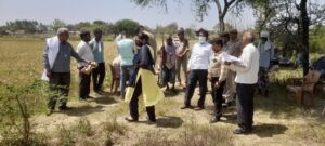 प्रयागराज : एसपी यमुनापार, एसडीएम बारा की मौजूदगी में हुई दौना के पीड़ितों के जमीन की पैमाइस