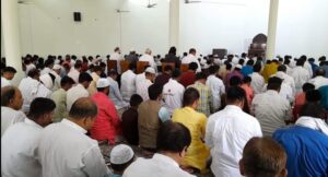 प्रयागराज आखरी जुमा पर मस्जिदों के अन्दर ही पढ़ी गई जुम्मतुल विदा की नमाज़