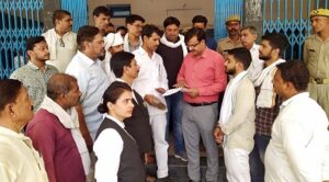 बांदा सागर रोड के सम्पर्क मार्गों पर ब्रेकर बनाने की मांग