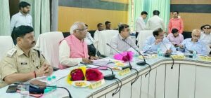 तीस दिन के अंदर सूचना का किया जाए निस्तारण : नरेंद्र कुमार