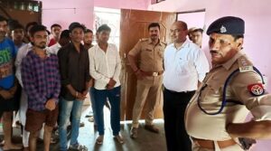 धर्मांतरण के निशान तलाशने पहुंची अफसरों की टीम