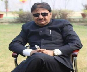 आज़मगढ़ में बसपा प्रत्याशी शाह आलम उर्फ़ गुड्डू जमाली ने किया नामांकन