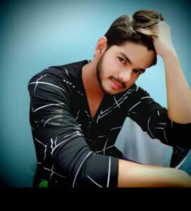 आजमगढ़ : शिक्षा के क्षेत्र में कामयाबी के झंडे गाड़ रहा है ये परिवार