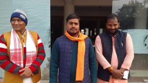 आजमगढ़। तमसा नदी के किनारे रिवर फ्रंट पार्क बनाने की मांग को लेकर जिलाधिकारी को सौपा ज्ञापन