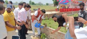 वृक्ष जीवन है और जीवन को बेहतर गति भी पेड़ से मिलती है