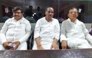 आजमगढ़ जिले में हो रहे अपराधों पर समाजवादी पार्टी ने खोला मोर्चा , आन्दोलन की चेतावनी !