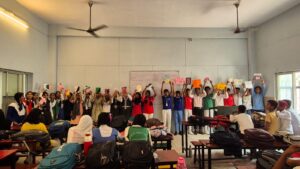 आजमगढ़ : यूनिवर्सल पब्लिक स्कूल में धूम धाम से मनाया गया मदर्स डे