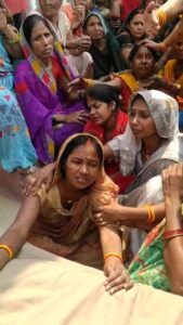 आज़मगढ़ : करंट लगने से बुनकर की मौत…