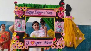 आज़मगढ़ : सेन्ट्रल पब्लिक स्कूल, जाफरपुर में P.T.M. और मदर्स डे हर्षोल्लास से मनाया गया