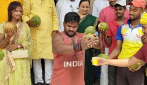 जब धर्मेन्द्र के वार से भाजपा कार्यालय पर टूटने लगे नारियल…..