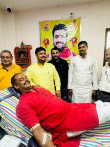 आज़मगढ़ : भारतीय जनता पार्टी लालगंज के जिला अध्यक्ष सूरज प्रकाश श्रीवास्तव के जन्म दिन पर 45 लोगों ने किया रक्तदान
