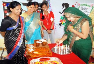 एसकेडी इंटर कॉलेज में धूमधाम से मनाया गया मातृ दिवस, माताओं के सम्मान में गूंजे गीत और तालियाँ…