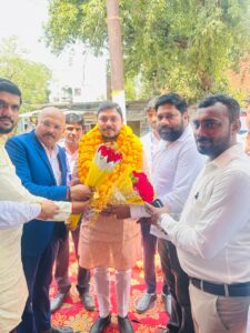 गोमती ग्रामीण निधि लिमिटेड” की मेहनाजपुर शाखा का शुभारम्भ …