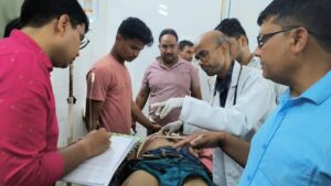 आजमगढ़: ग्राम प्रधान को बदमाशों ने मारी तीन गोली, हालत गंभीर, हायर सेंटर रेफर