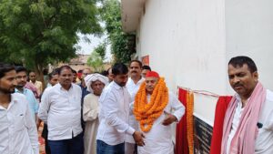  आजमगढ़ : विधायक अखिलेश यादव ने किया सीसी रोड का लोकार्पण, ग्रामीणों में खुशी की लहर