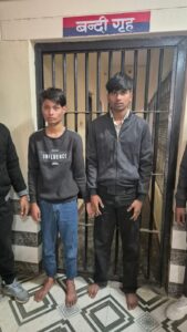 डीजे से टक्कर के बाद बवाल, दूल्हे की कार टूटी, दो आरोपी गिरफ्तार