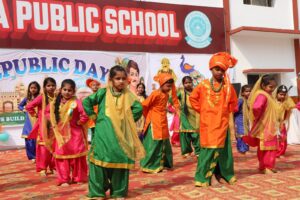 आजमगढ़: 77वें गणतंत्र दिवस पर सर्वोदय पब्लिक स्कूल में दिखा राष्ट्रप्रेम का अद्भुत नजारा